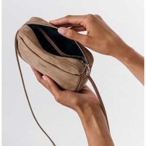 BAGGU Bags - Baggu mini crossbody BAGGU Bags - Baggu mini crossbody